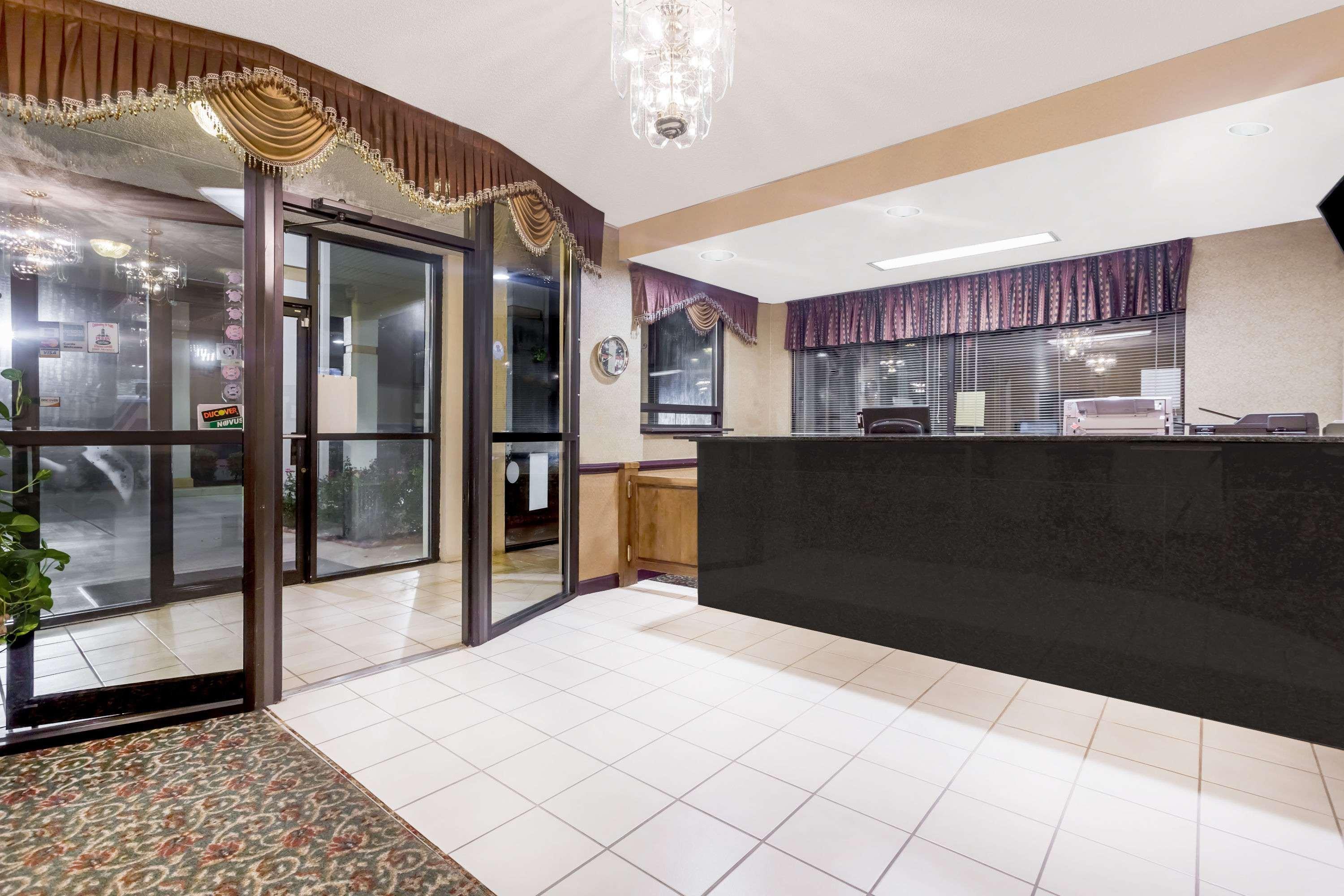 Howard Johnson By Wyndham Perry Ga Exterior foto